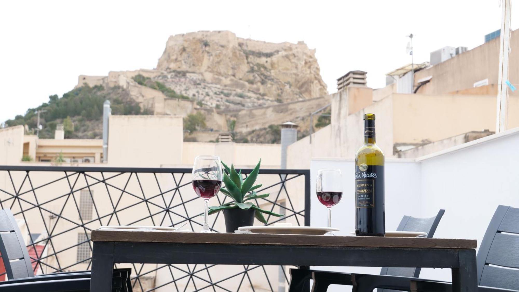 Myflats The Castle Apartment Alicante Luaran gambar